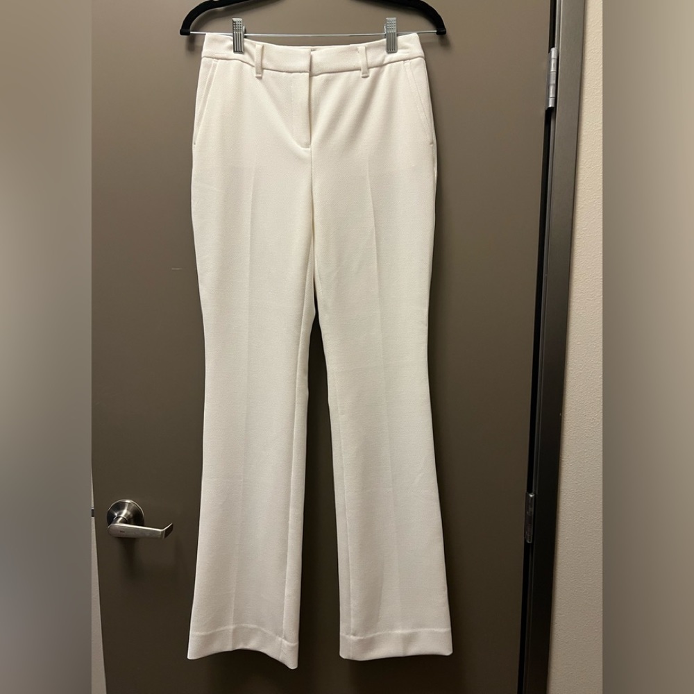 WHBM white “the boot” pants, NWT